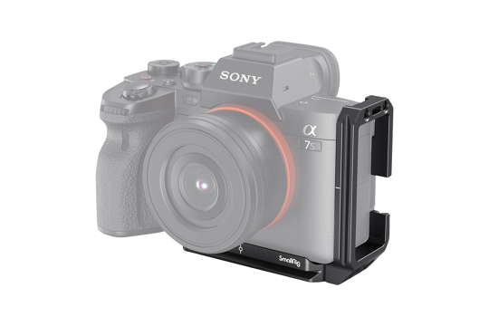 SmallRig 3003 L-bracket for Sony A7S III